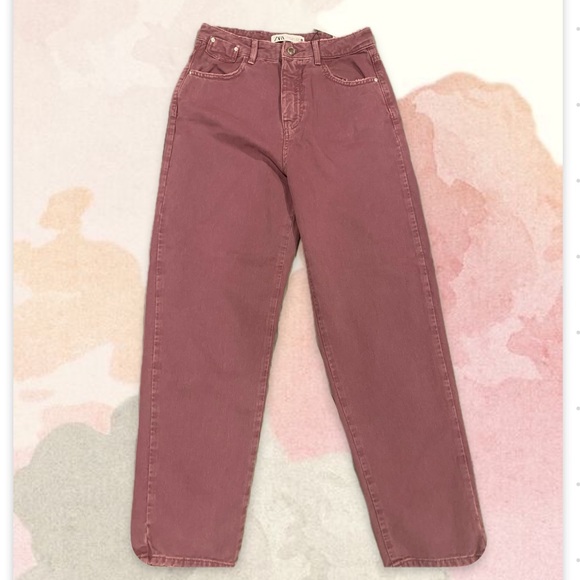 NWT Zara Mom Fit Jeans Plum US4 - Picture 3 of 3